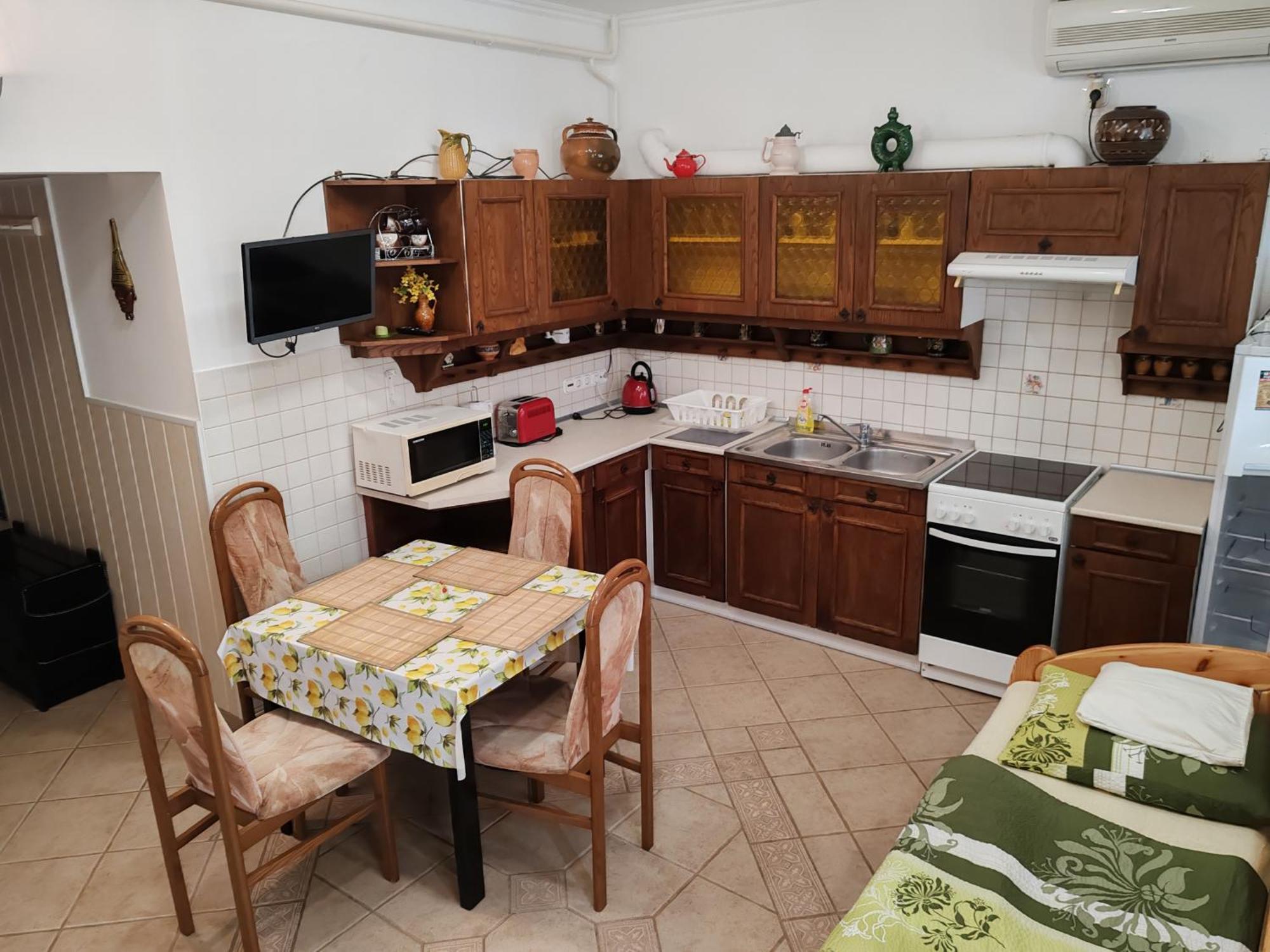 Apartment Patricia With Garden Budapest Exterior foto