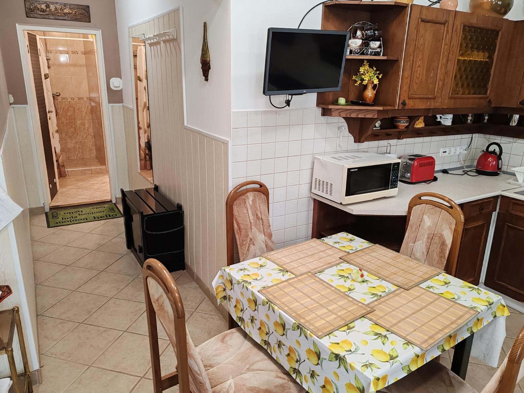 Apartment Patricia With Garden Budapest Exterior foto